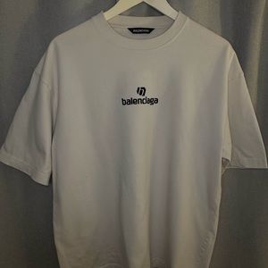 BALENCIAGA T SHIRT